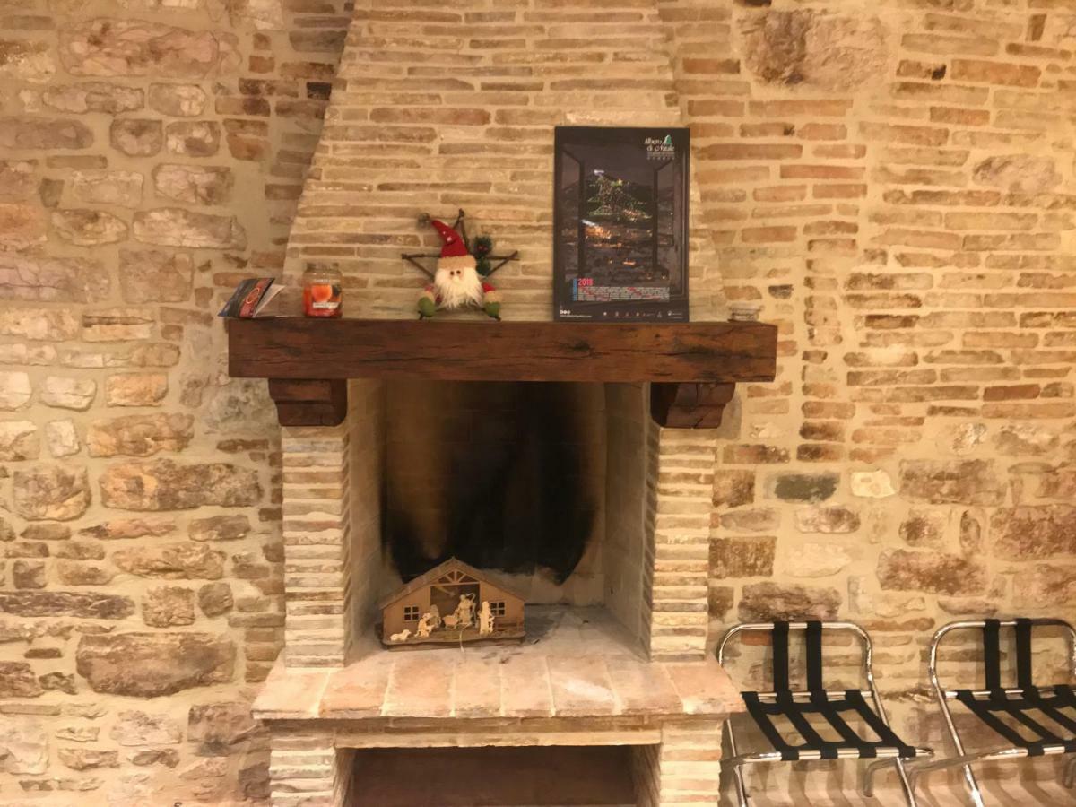 Apartmán Mamihouse Gubbio Exteriér fotografie