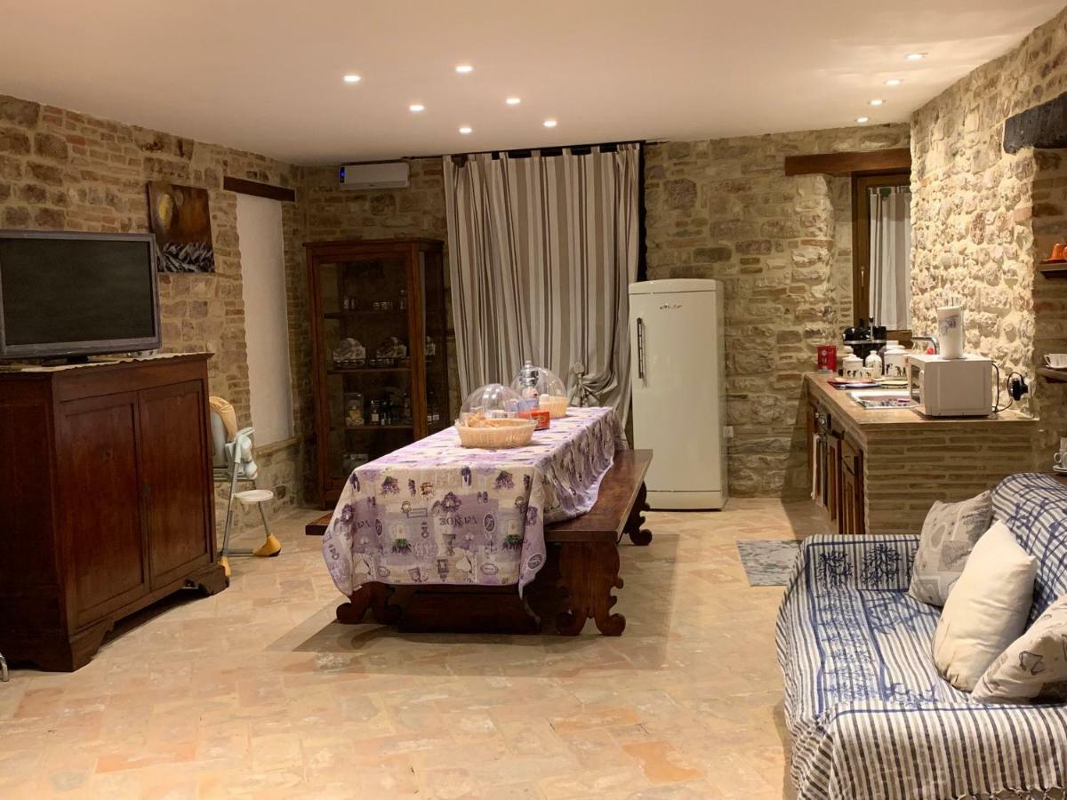 Apartmán Mamihouse Gubbio Exteriér fotografie